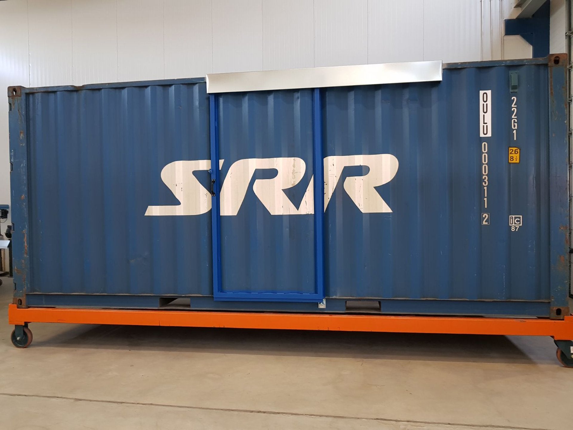 20′ Storage Container With Sliding Door